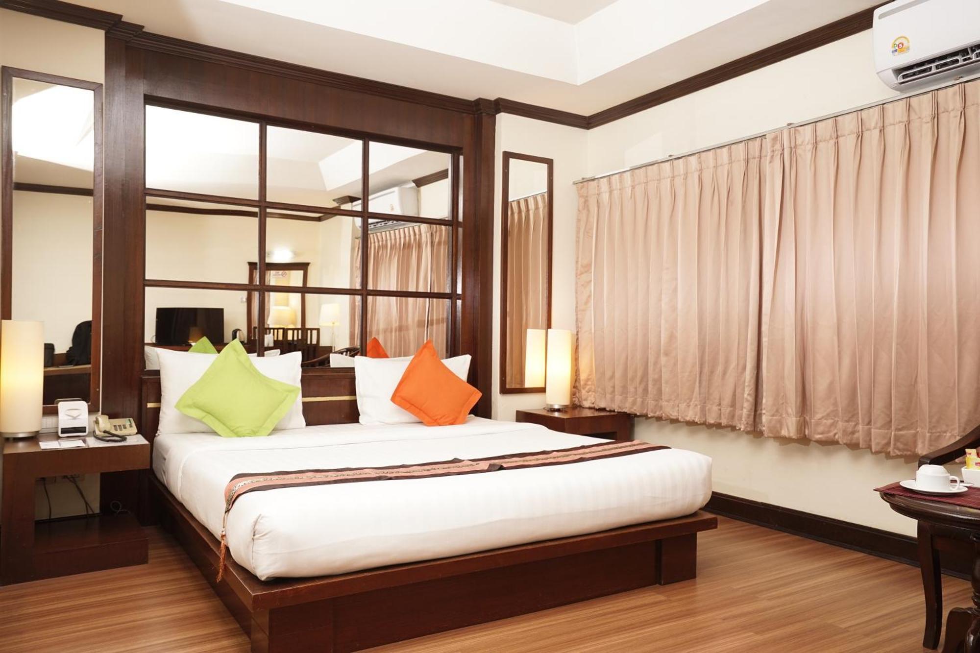 Grand Business Inn Банкок Екстериор снимка