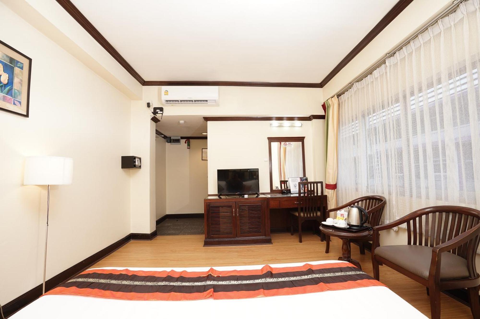 Grand Business Inn Банкок Екстериор снимка
